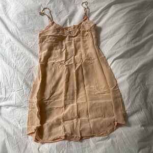 Aritzia Under Wilfred Silk Slip Lace S Peach Baby Pink